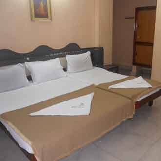 Hotel Saptagiri Deluxe, Hyderabad 2